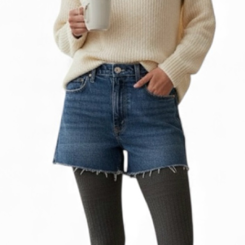 Abercrombie & Fitch The Mom Short 26 High Rise